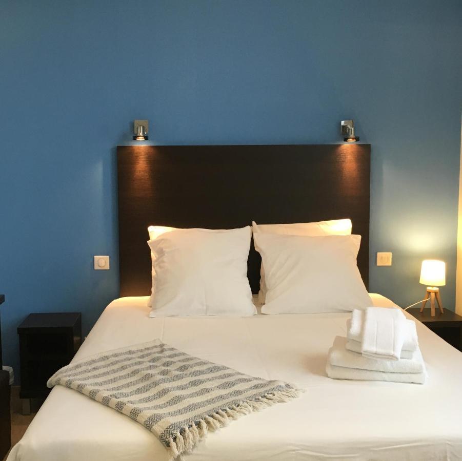 Les Bains Boyardville - Hotel Et Restaurant Exteriör bild