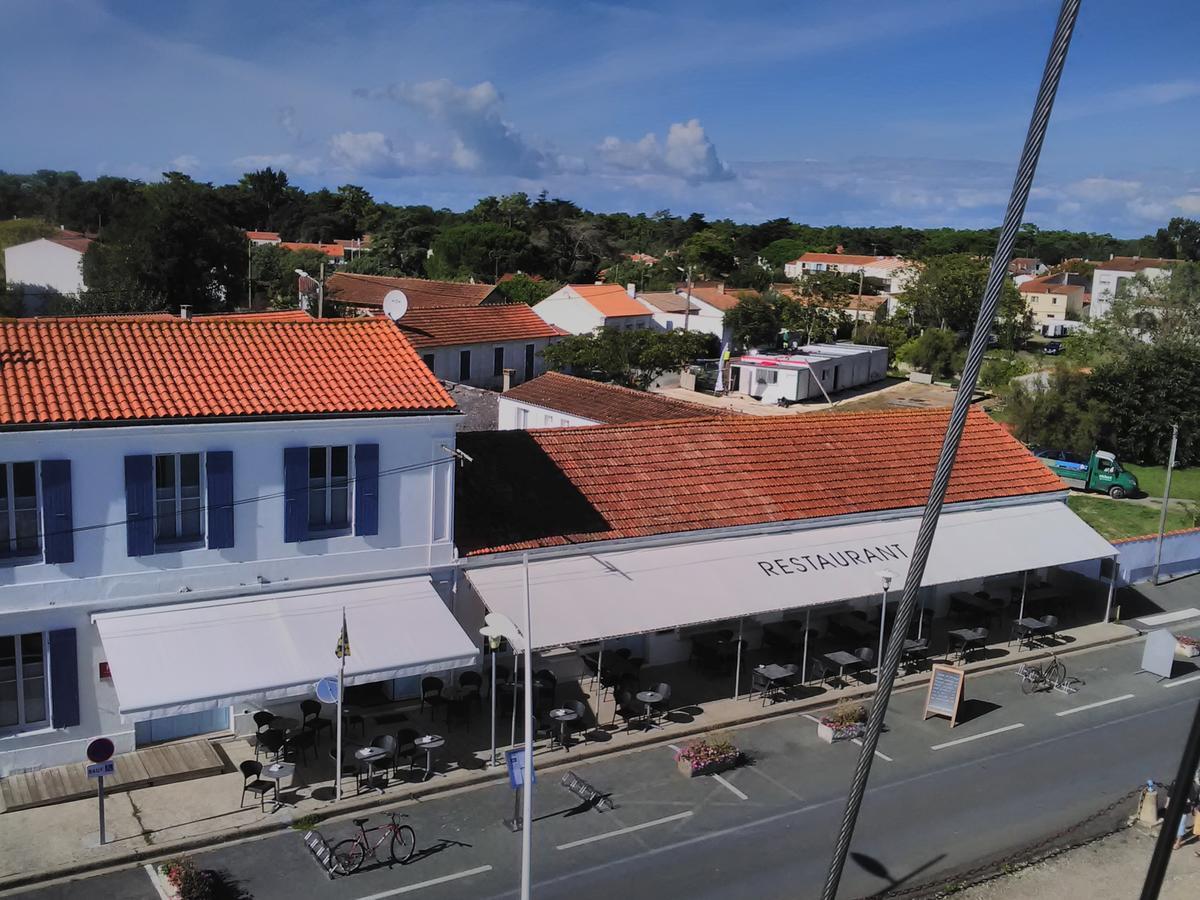 Les Bains Boyardville - Hotel Et Restaurant Exteriör bild