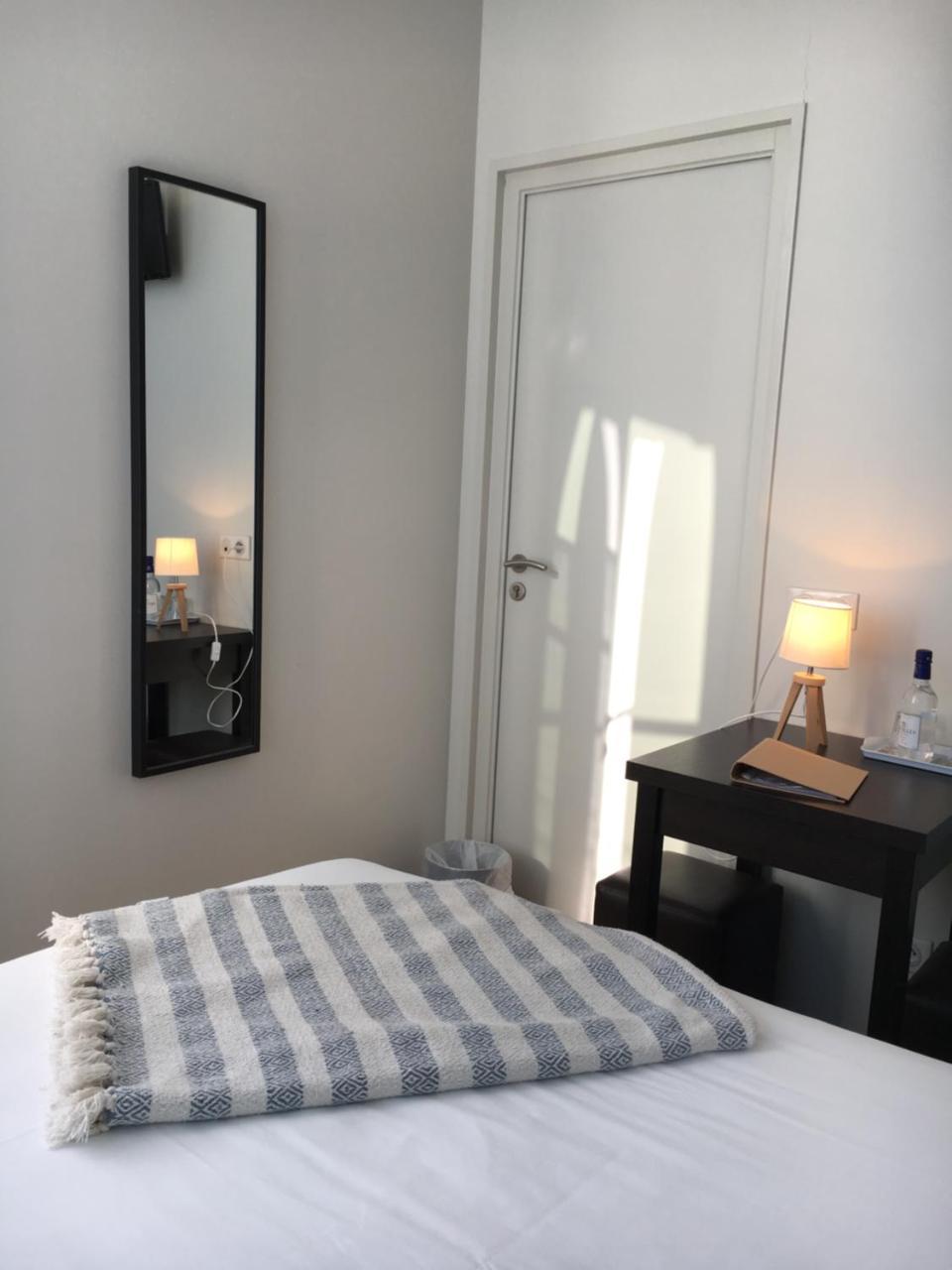 Les Bains Boyardville - Hotel Et Restaurant Exteriör bild