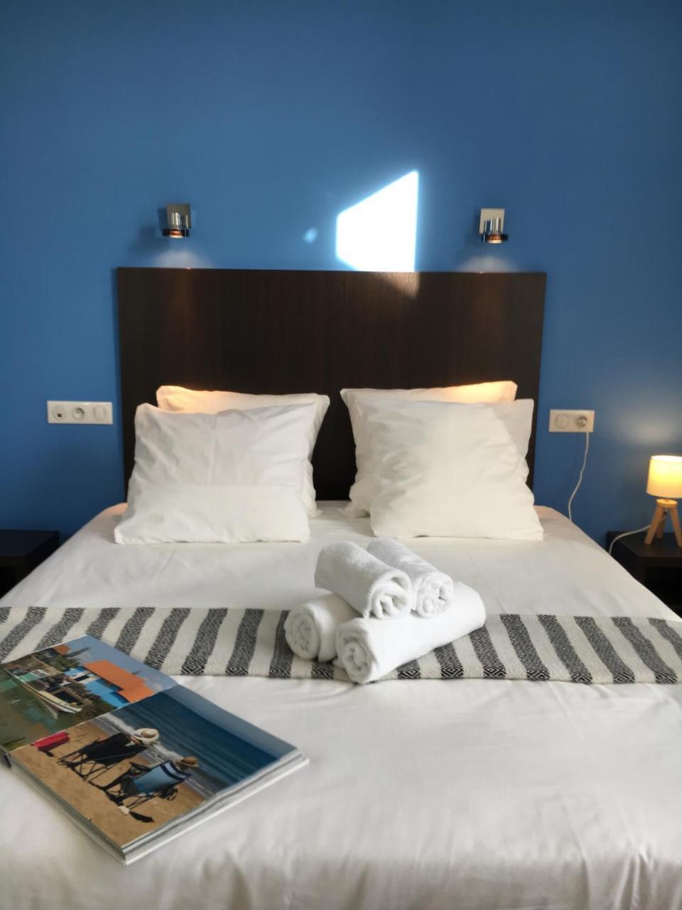 Les Bains Boyardville - Hotel Et Restaurant Exteriör bild